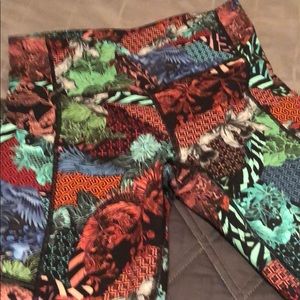 Lululemon Speed Up Tight 28”